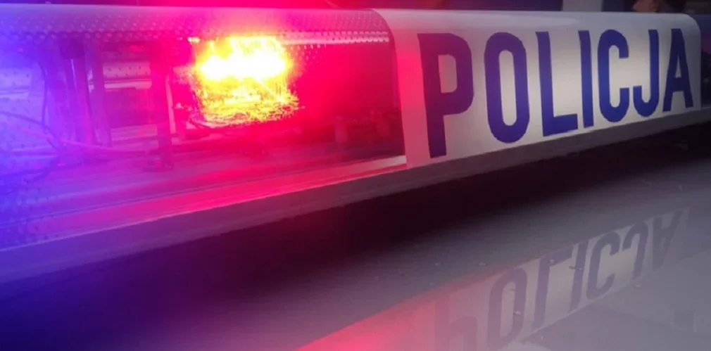 Napad na stacji benzynowej. Próbował ukraść pieniądze i dźgnął nożem sprzedawcę