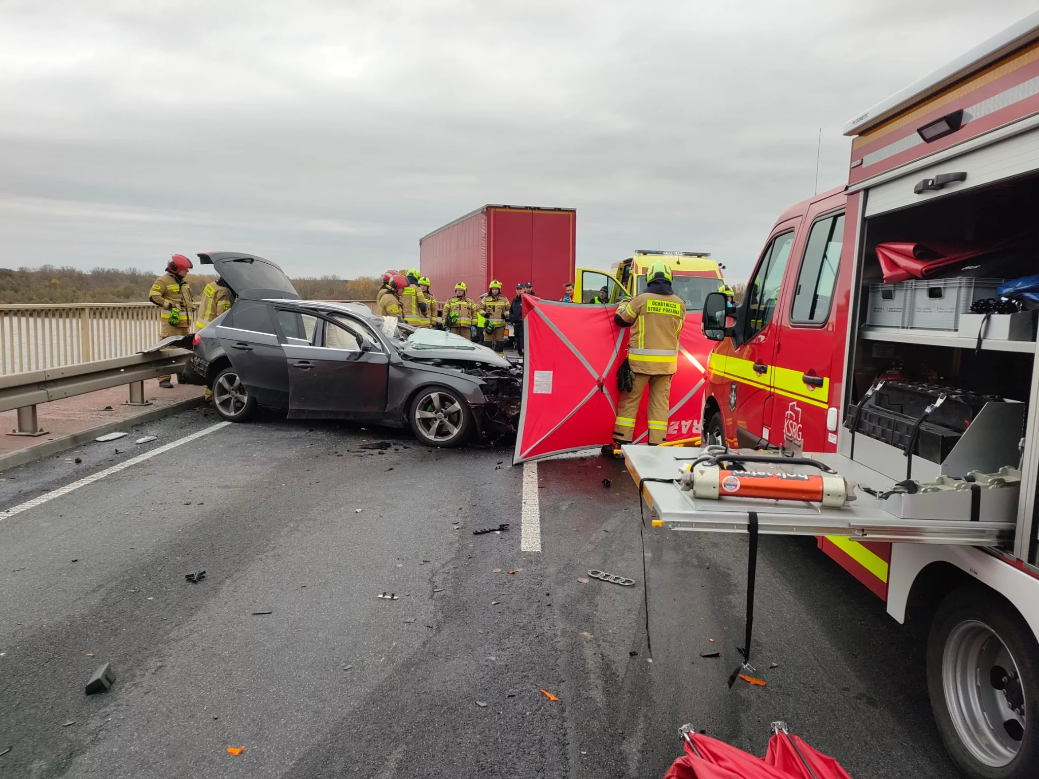 W porannym wypadku zginął młody człowiek. Znamy pierwsze szczegóły