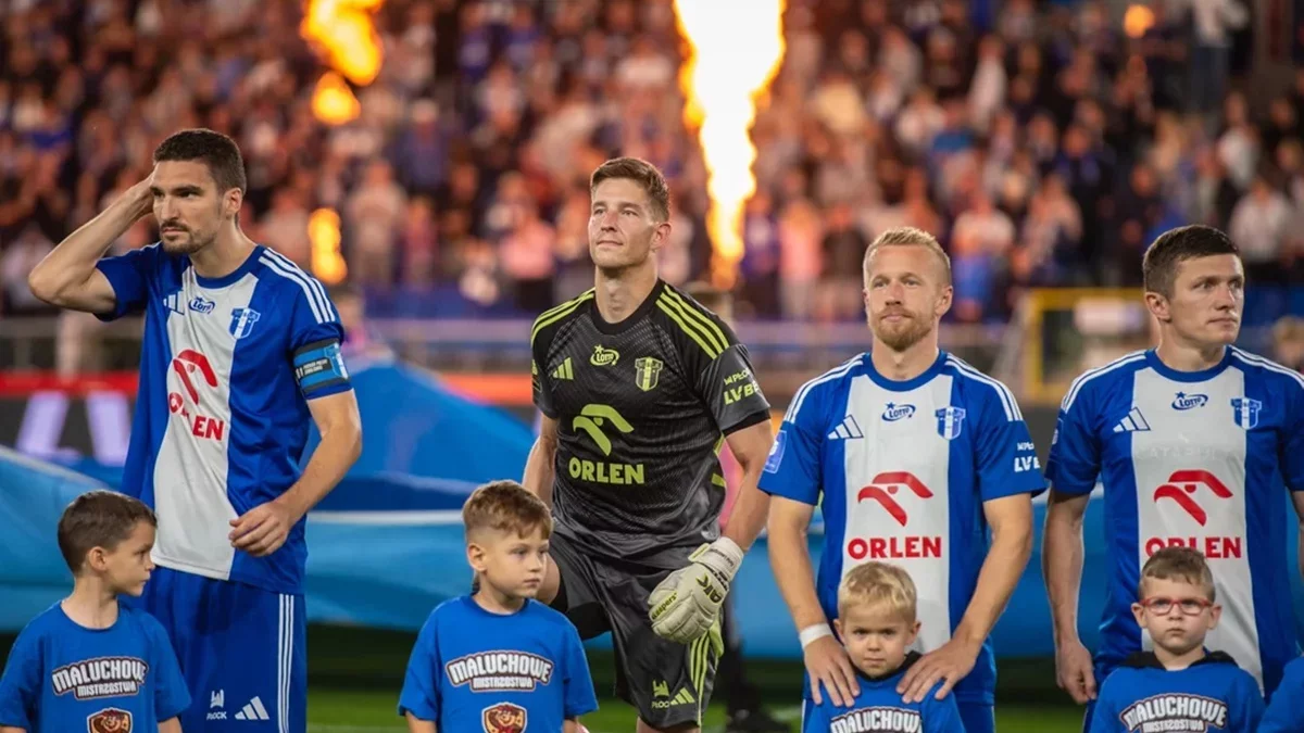 Rafał Leszczyński po meczu z Widzewem: przyjeżdża drużyna za grube pieniądze i sędzia musi im pomagać