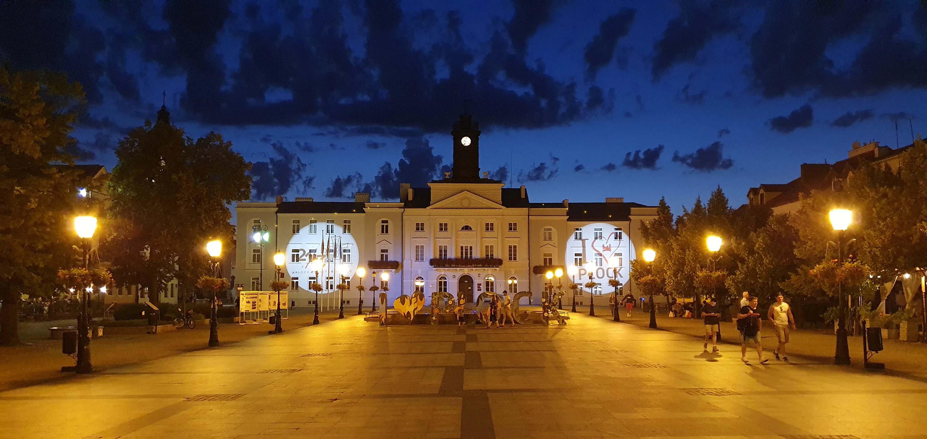 Nocna prohibicja w Płocku coraz bliżej? Płocczanie się wypowiedzieli, niedługo decyzję podejmie rada