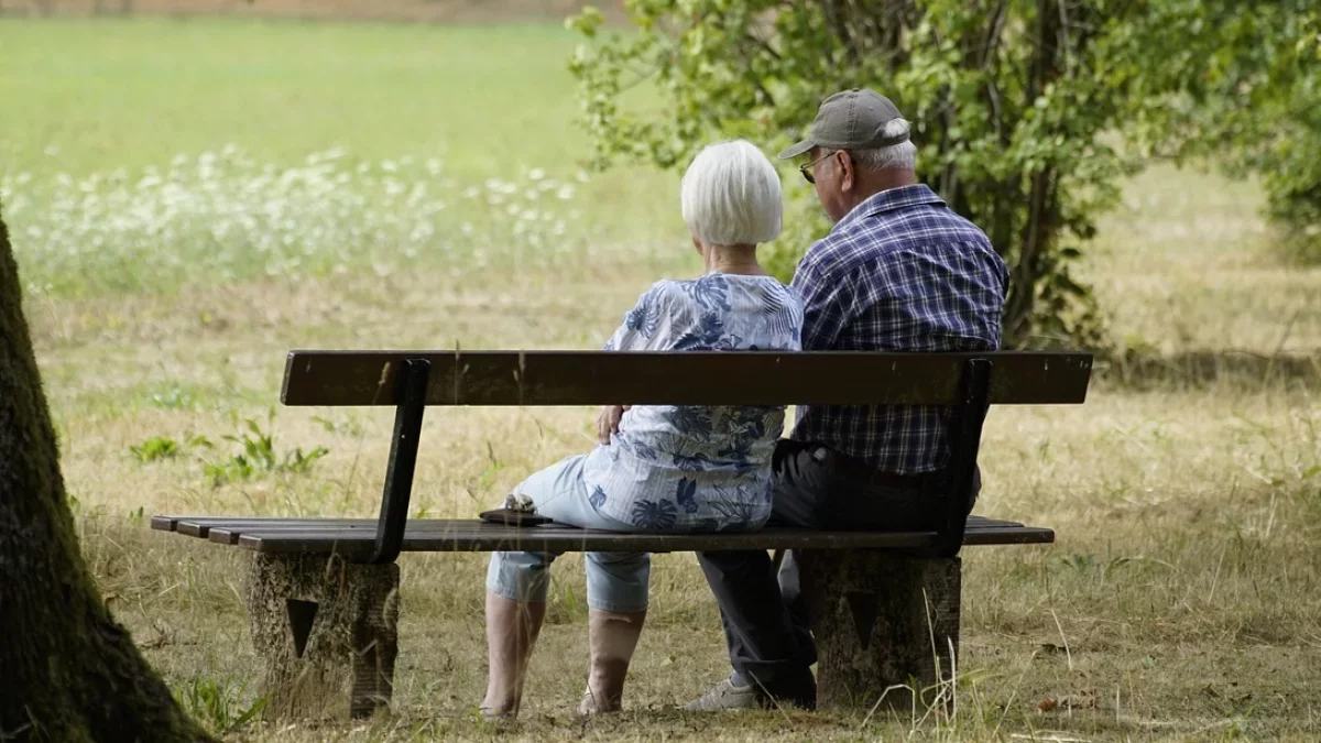 Dodatkowe 3456 zł rocznie dla seniorów. Trzeba spełnić dwa warunki