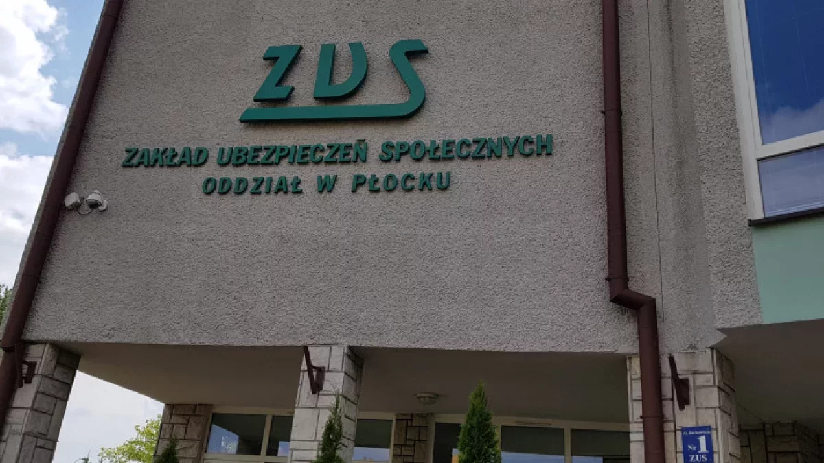 Masz emeryturę? Możesz oddać prawie 2000 zł. ZUS wskazuje istotną datę