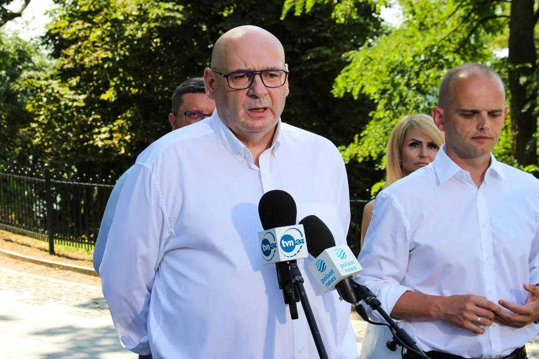 Piotr Zgorzelski: "Czas ucywilizować kampanie wyborcze". Chce wprowadzić nowy zakaz