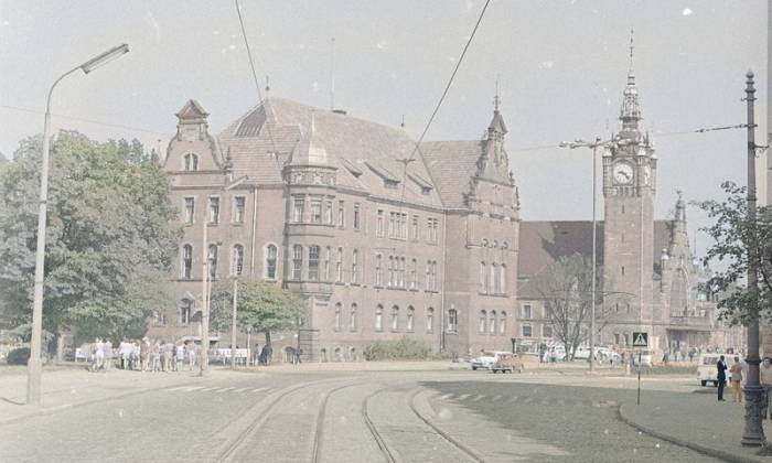 Widok na dworzec PKP Gdańsk Główny w 1977 roku 