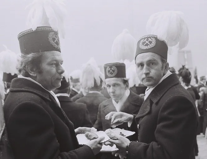 Obrazek do pytania - Jaka tradycyjna śląska potrawa serwowana jest podczas Barbórki?