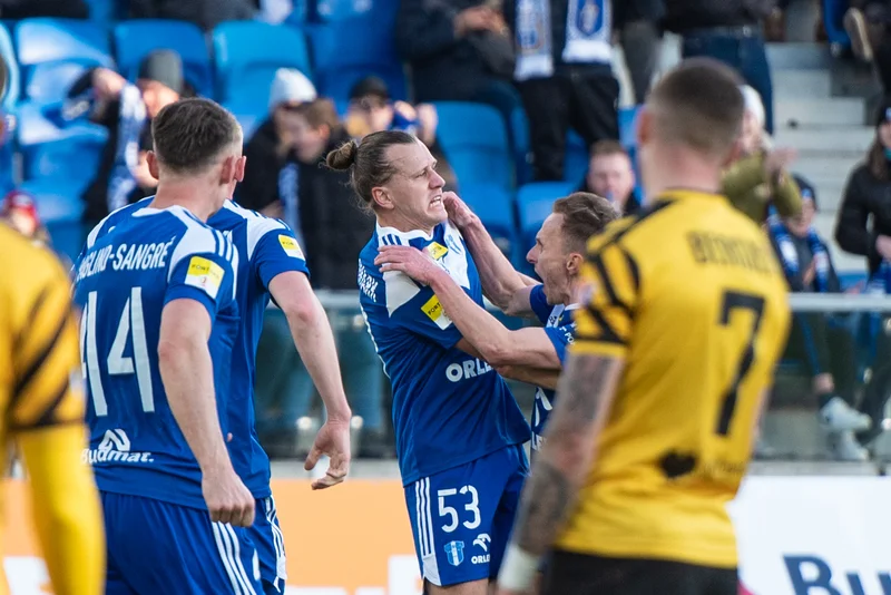 Obrazek do pytania - Wisła zwyciężyła z GKS-em Katowice bramce w doliczonym czasie gry. Kiedy po raz ostatni Nafciarze wygrali w takich okolicznościach?