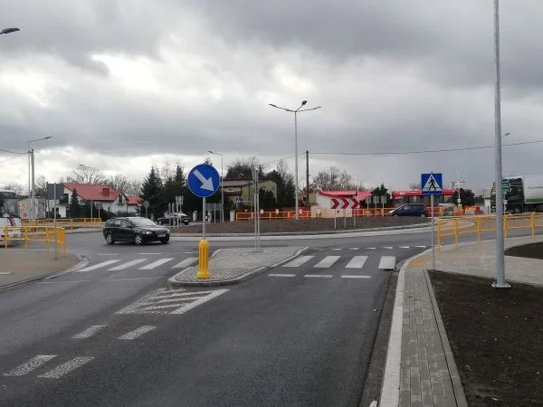 Obrazek do pytania - W którym roku powstało pierwsze w Piątku rondo?