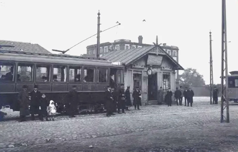 Obrazek do pytania - W którym roku po raz pierwszy przyjechał tramwaj do Zgierz?