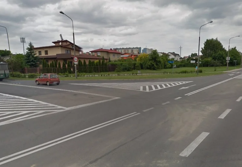 Obrazek do pytania - To pytanie nie powinno być trudne dla kierowców. To skrzyżowanie kilka lat temu zostało przebudowane. Gdzie się znajduje?