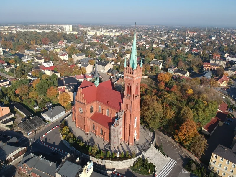 Obrazek do pytania - Ile w Zgierzu jest kościołów rzymskokatolickich?
