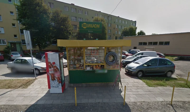 Obrazek do pytania - Kiedyś w Piotrkowie było bardzo dużo kiosków. Pamiętasz, gdzie był ten?