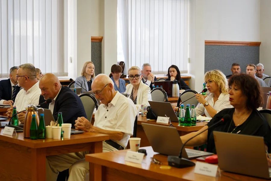 Miejskie grunty pod lupą. Piotrków wyprzedaje majątek?