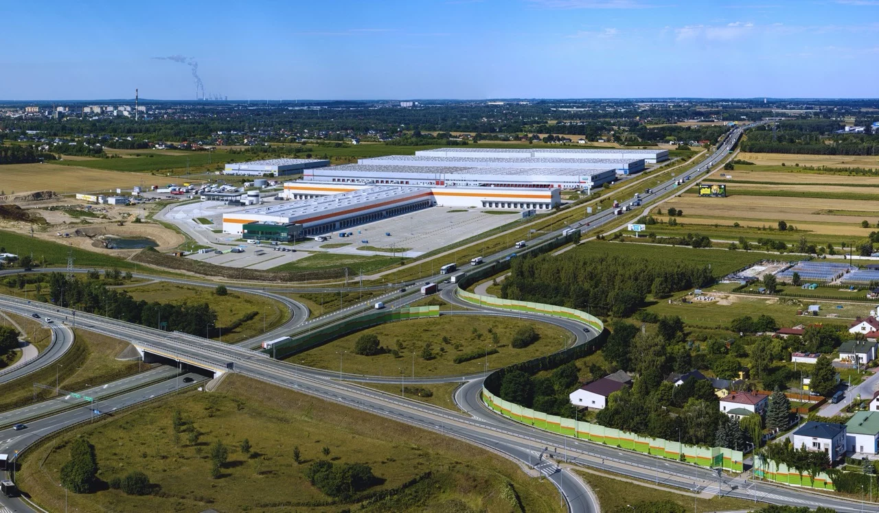 Gigant e-commerce rekrutuje w Piotrkowie. Szukają specjalistów do nowego centrum przy S8
