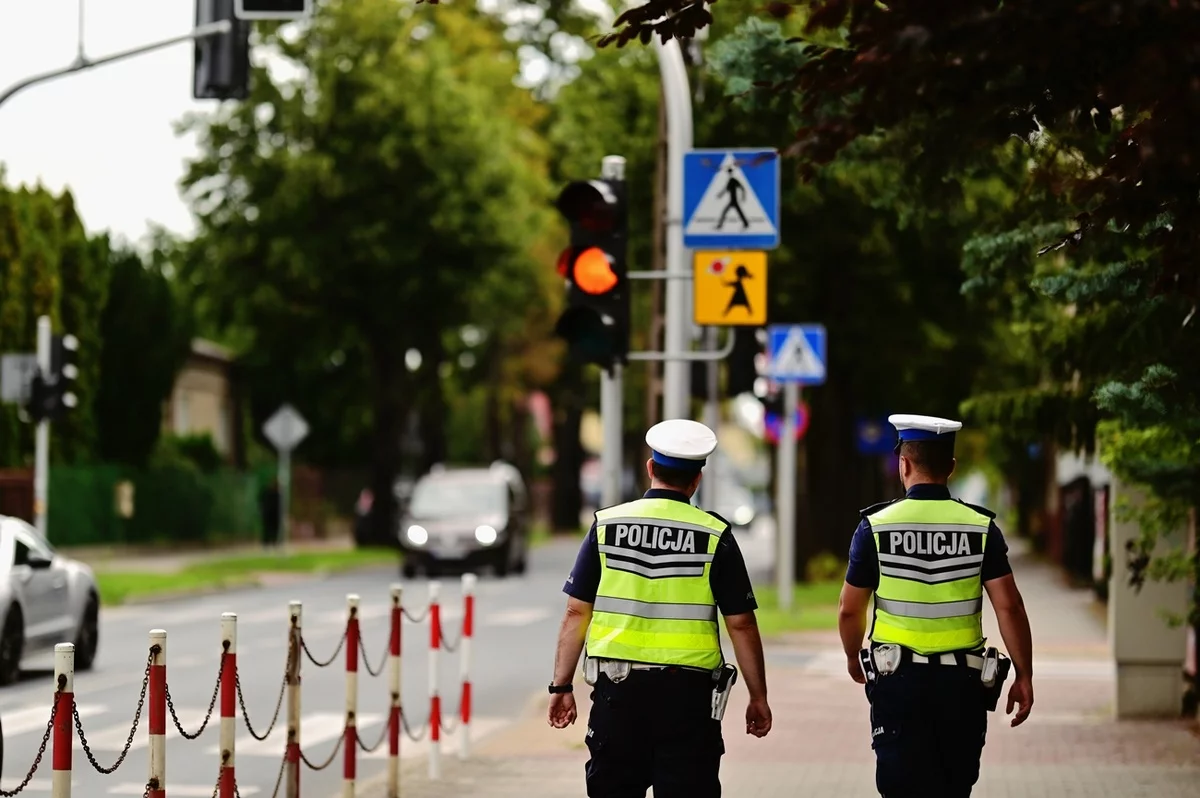 Służby zapowiadają. W okolicach szkół pojawi się więcej patroli