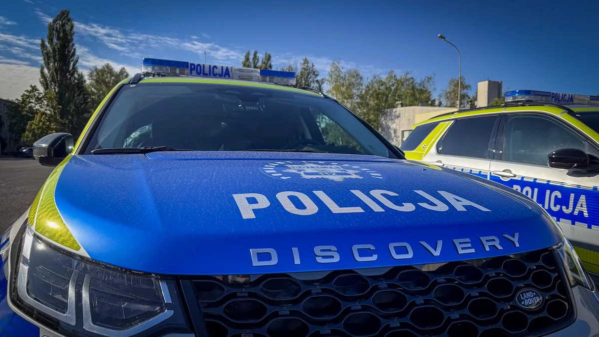 Policjanci z Piotrkowa mają nowe auto. Ile ma "pod maską"?