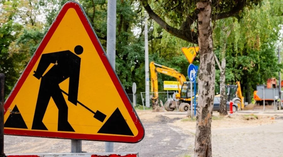 Piotrkowianie czekali na przebudowę tej drogi. Jest kasa na remont