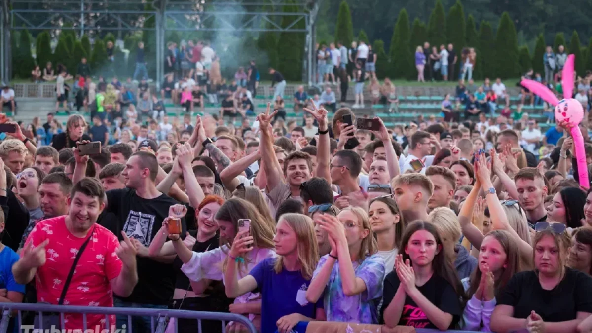 Ten artysta rozkołysze mieszkańców. Przed nami piknik w powiecie