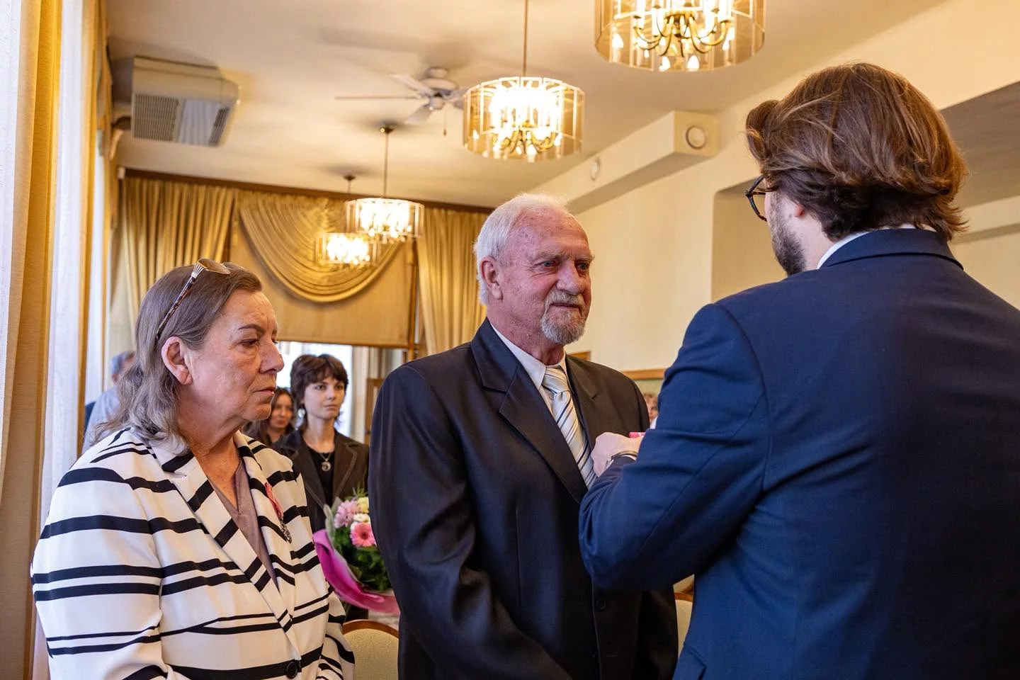 Wielka uroczystość w piotrkowskim urzędzie. Wręczono medale prezydenta RP