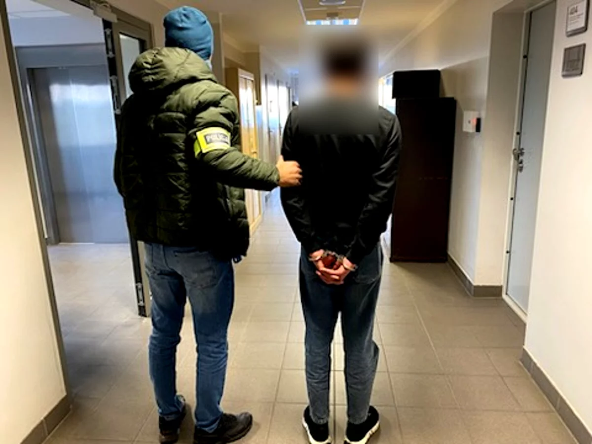 Pijany Gruzin zatrzymany w Piotrkowie. Przyjechał po niego rodak, który teraz też ma kłopoty