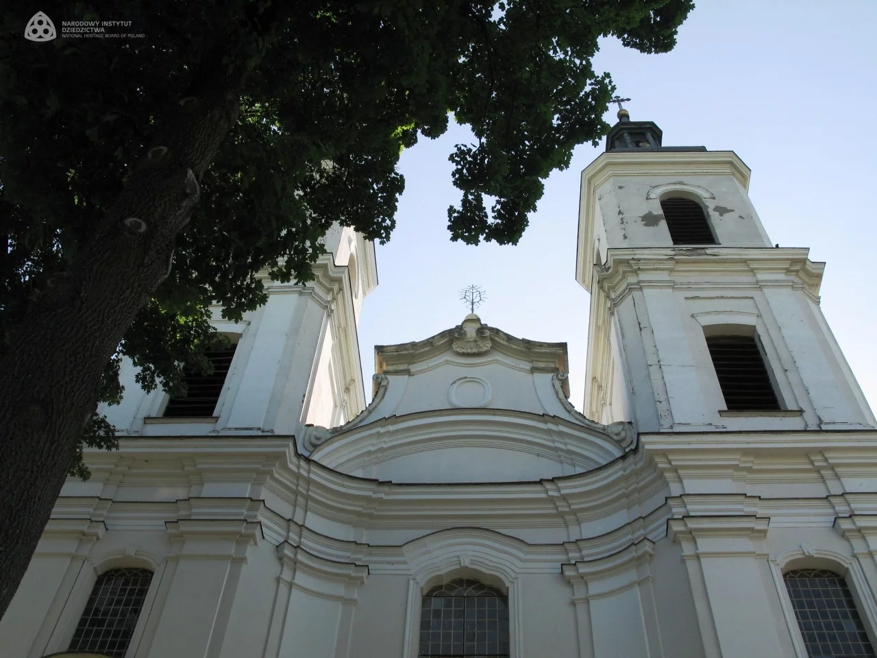 Późnobarokowa perełka w Witowie. Kościół dawniej należał do klasztoru [ZDJĘCIA]