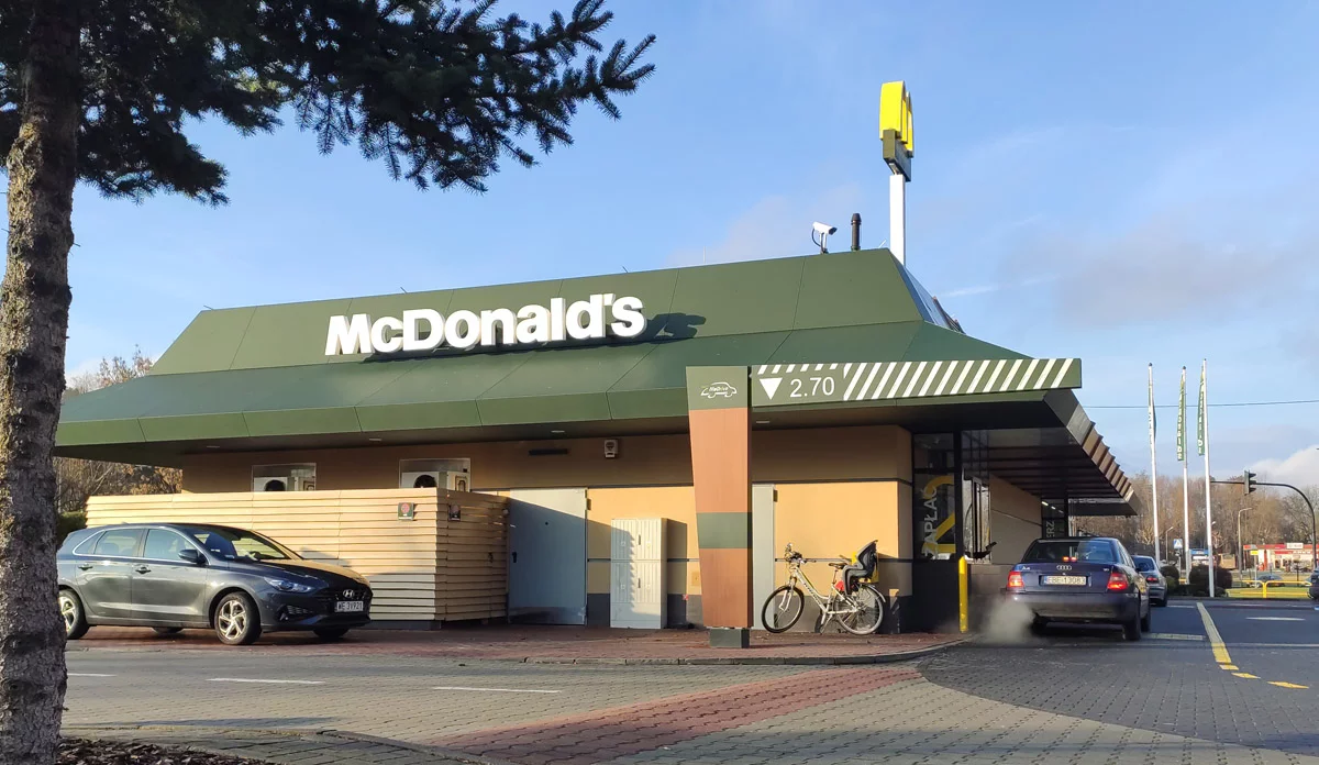 Unia wprowadza nowy zakaz. Klienci McDonald's będą zaskoczeni zamawiając frytki