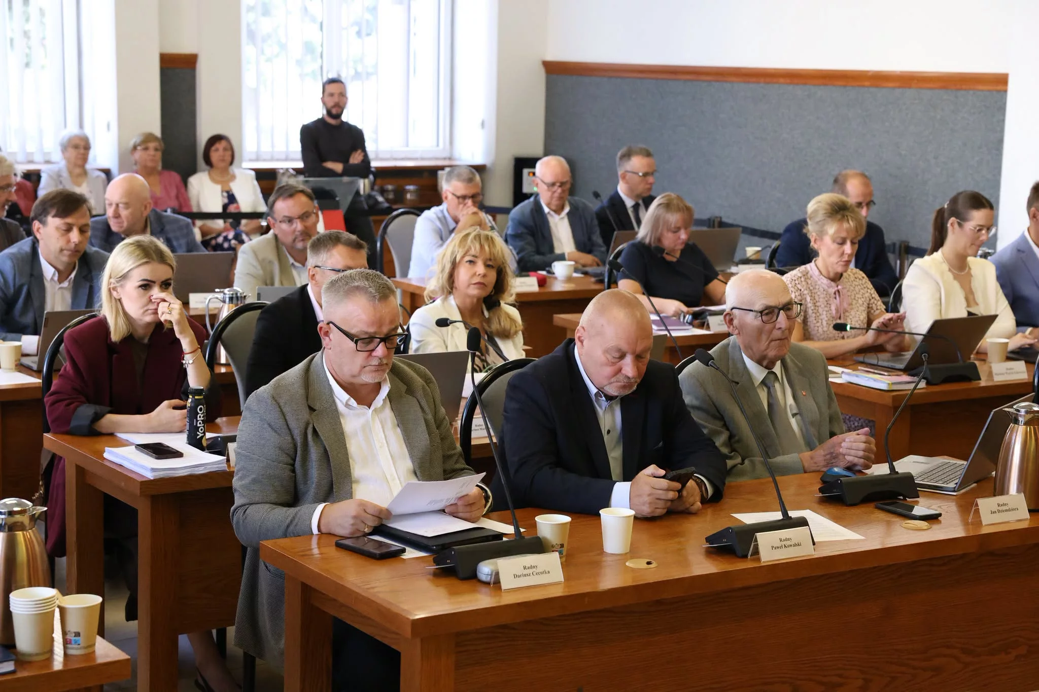 Podwyżka dla prezydenta Piotrkowa? Radni zdecydowali
