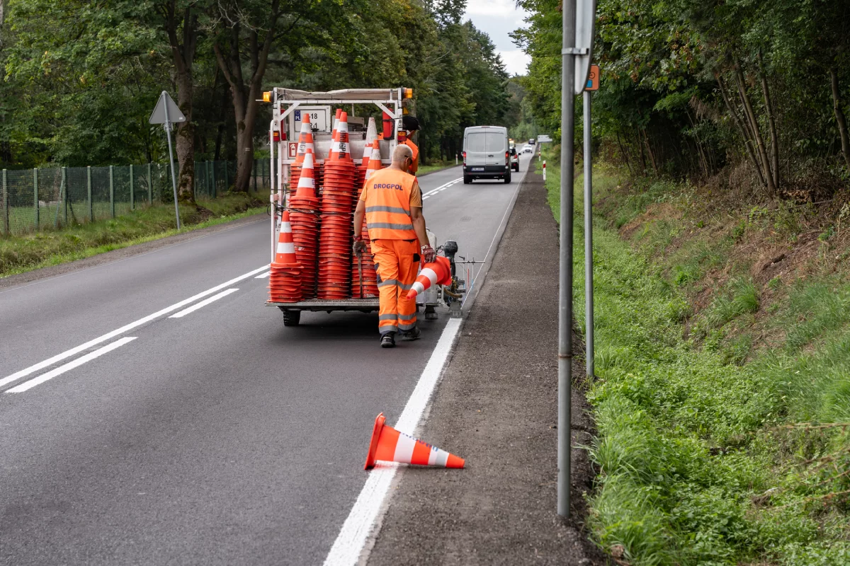 Kiedy koniec utrudnień na DW 742? Remont w powiecie piotrkowskim na finiszu