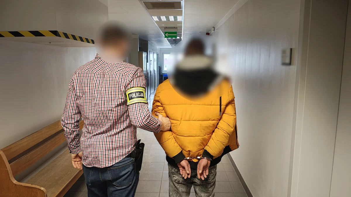 Libacja i jazda z promilami. Pechowy finał interwencji w Piotrkowie