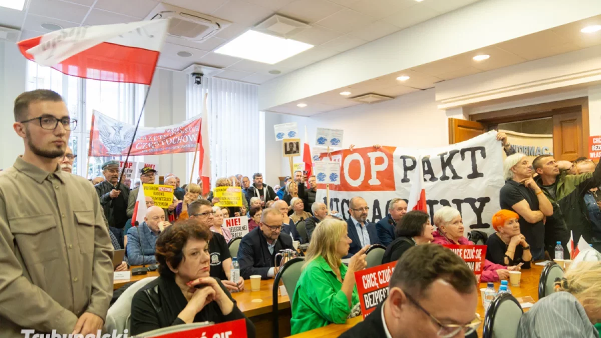 Odwołają prezydenta w Piotrkowie? Podpisy w sprawie referedum złożone