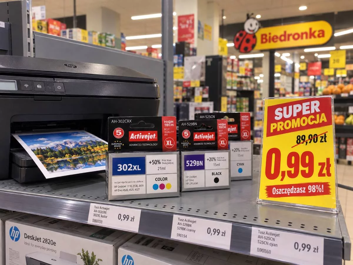 Biedronka wyprzedaje tusze XL do drukarki za 99 groszy! Przecena z 89,90 zł