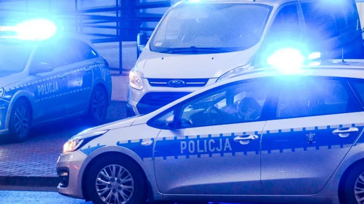 Wypadek w Piotrkowie. Osobówka zderzyła się z motocyklem