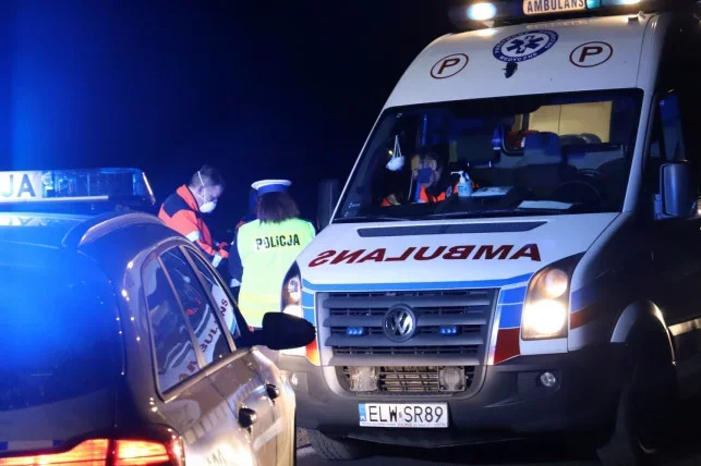 Piotrków: Wymusiła pierwszeństwo, doszło do wypadku i kolizji. Ranna jedna osoba