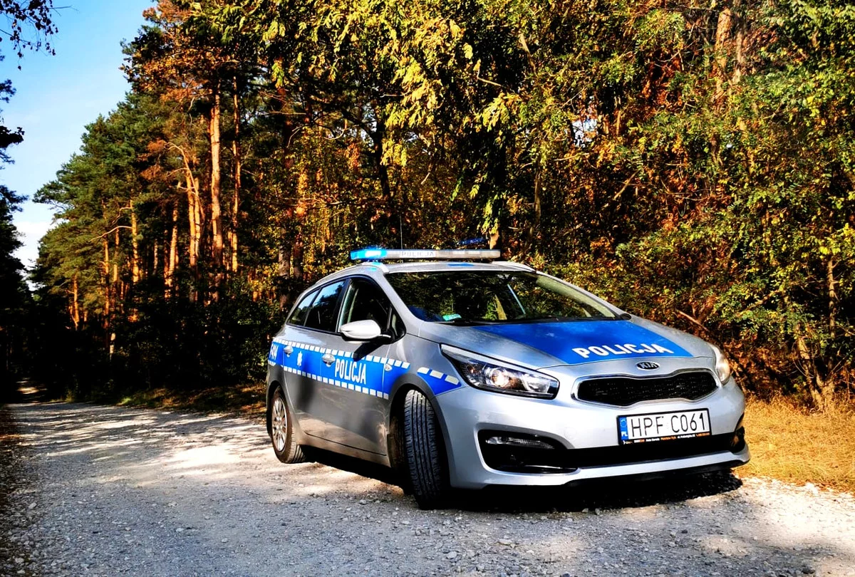 Piotrkowscy policjanci ostrzegają. Za to można dostać wysoki mandat