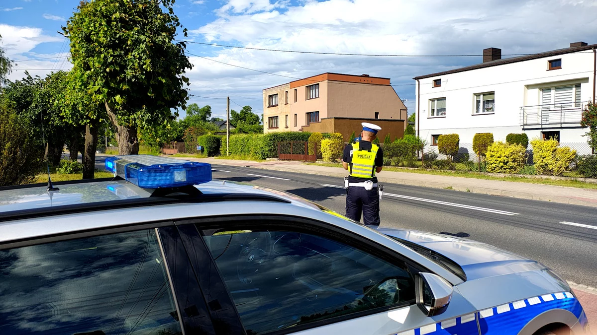 Pirat drogowy zatrzymany w Piotrkowie. Pędził z ogromną prędkością