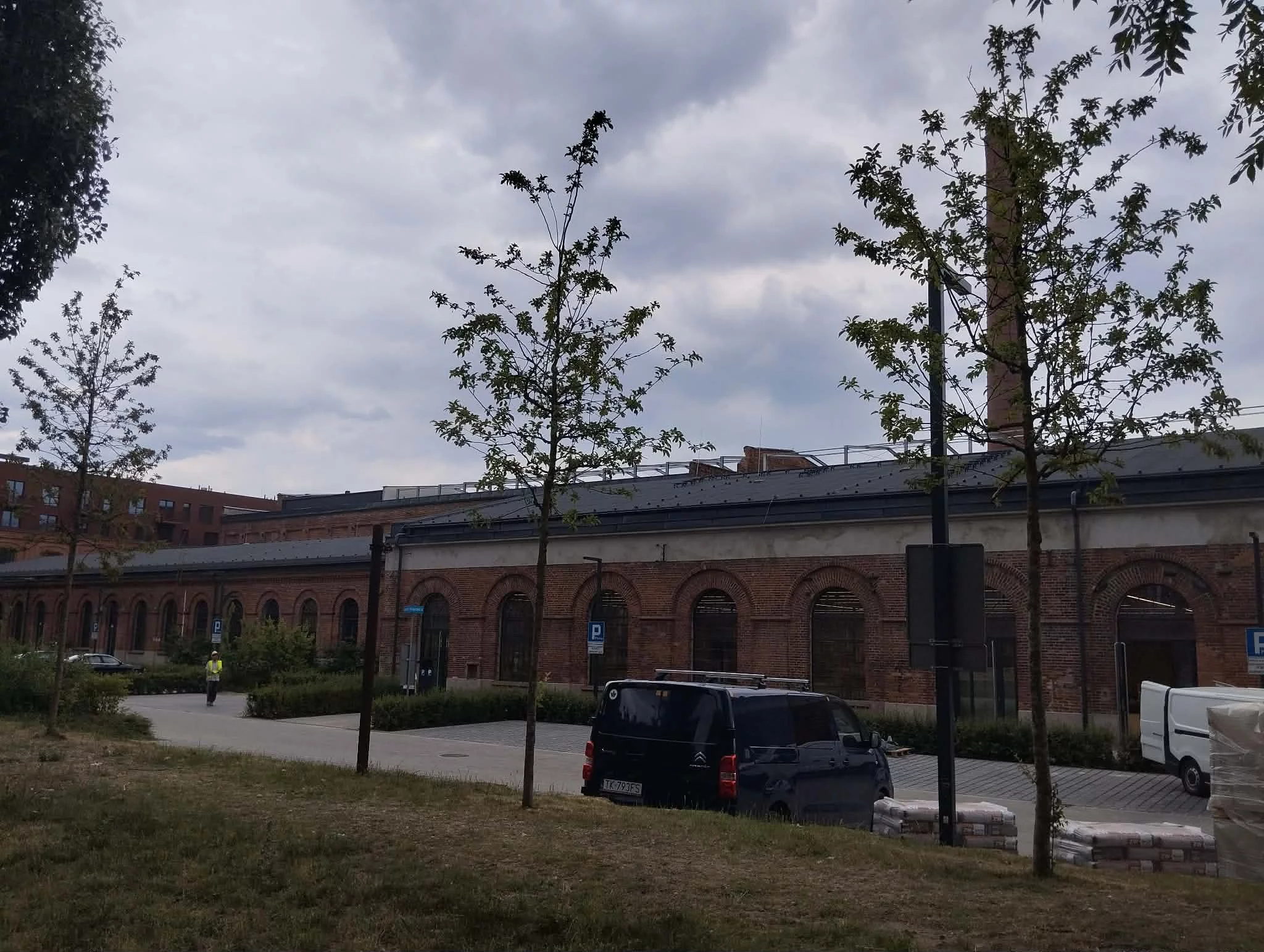 Kolejny Auchan w Łodzi. Takiego sklepu sieć nie ma prawie nigdzie w Polsce