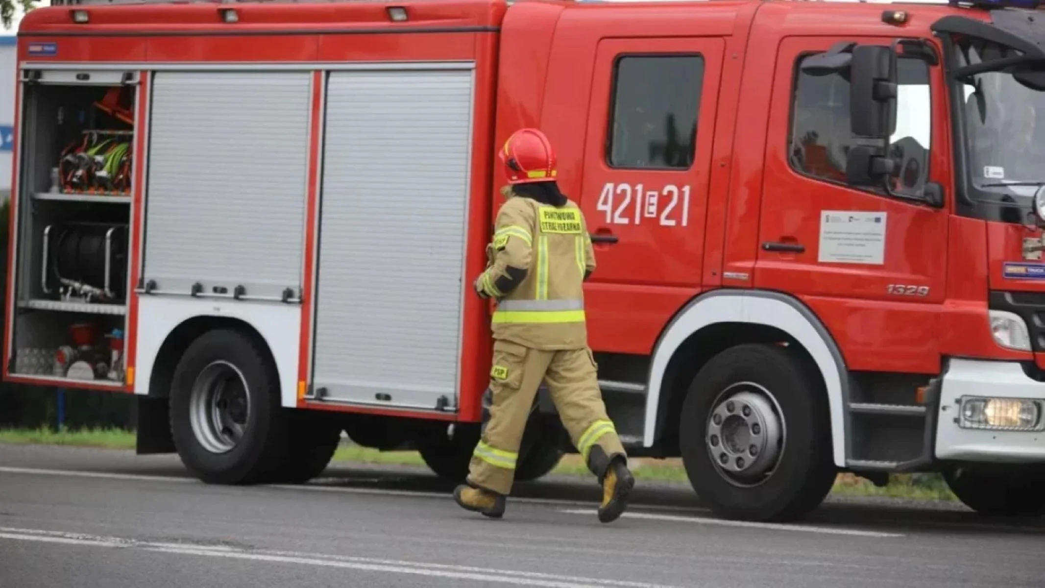Pożar na Retkini w Łodzi. Kobieta trafiła do szpitala