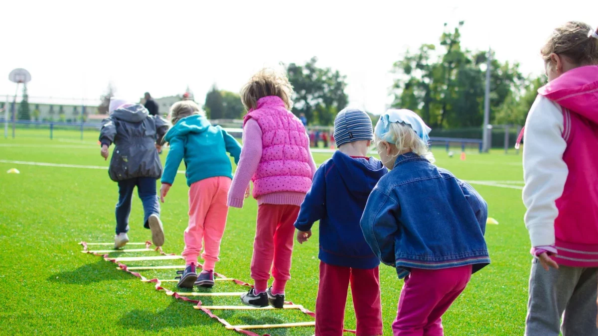 Przedszkola w wakacje będą czynne krócej. Rodzice przerażeni!
