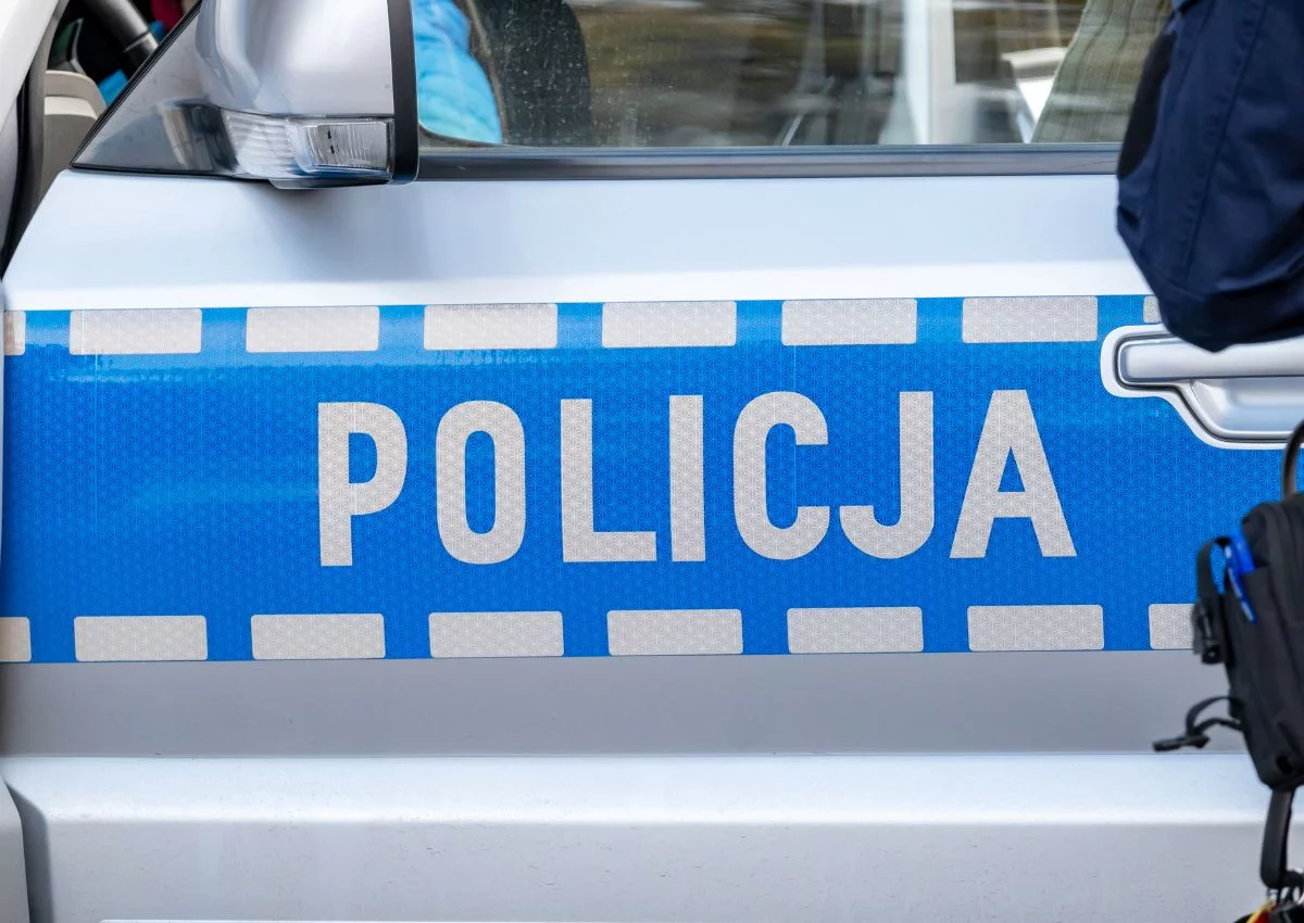 Dramat w Zgierzu: 8-latek ranny, sześcioro dzieci odebranych, opiekunowie zatrzymani