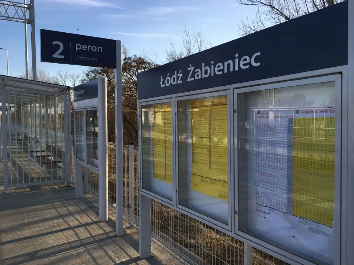 Chciał kupić bilet Łódzkiej Kolei Aglomeracyjnej. wezwał numer z biletomatu i... mocno się zdziwił