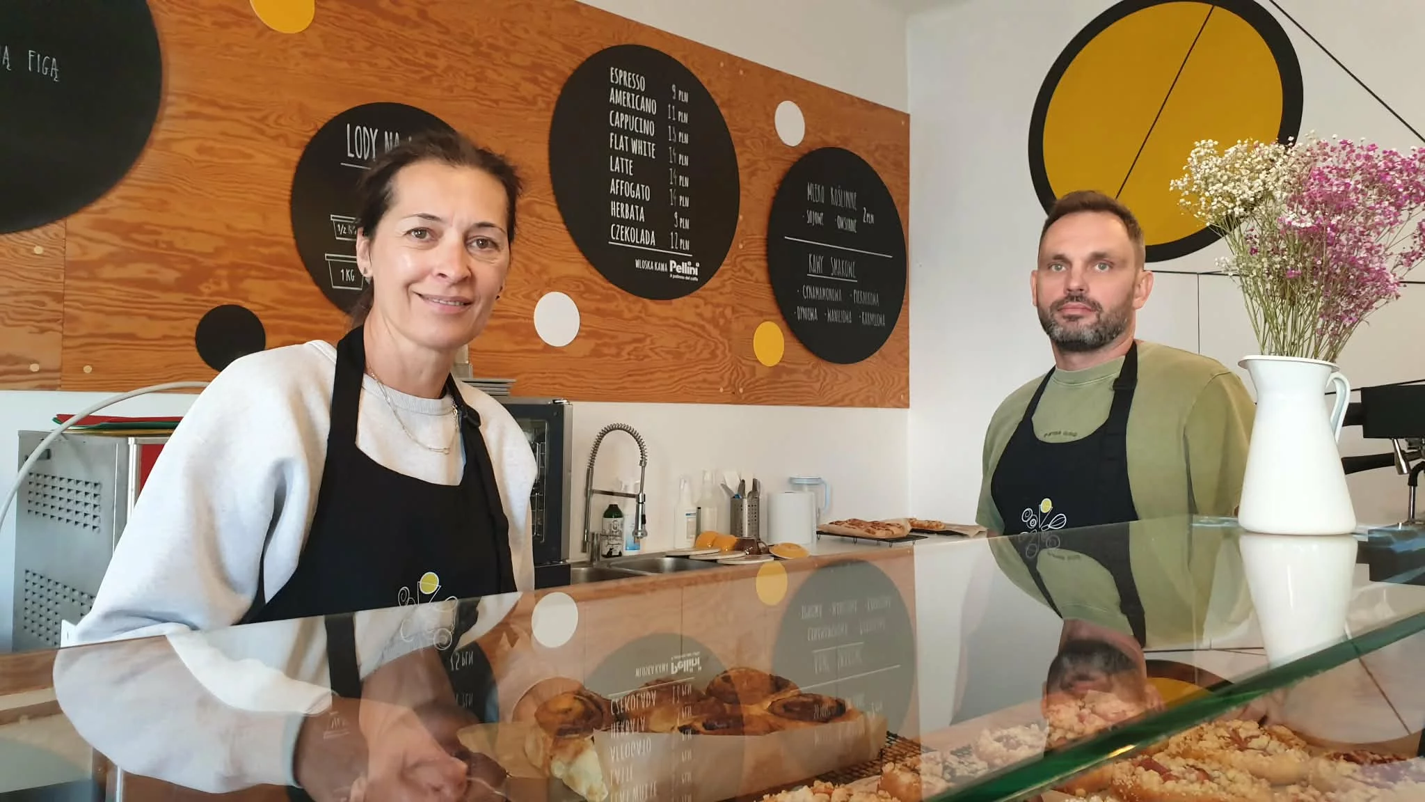 Tunel ich nie pokonał. Drożdżówki znów pachną na Sienkiewicza