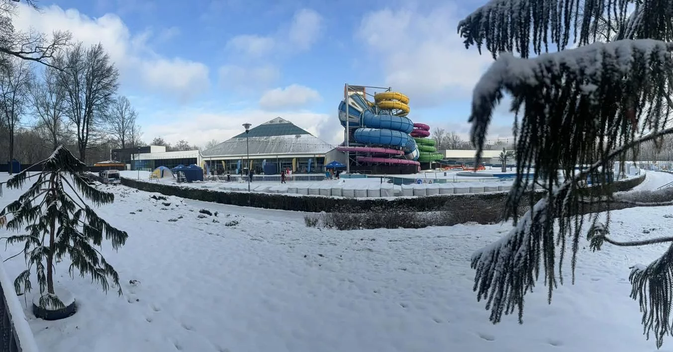 Ciepła woda, sauny i zjeżdżalnie. FALA wśród najlepszych term i aquaparków sezonu zimowego 2026