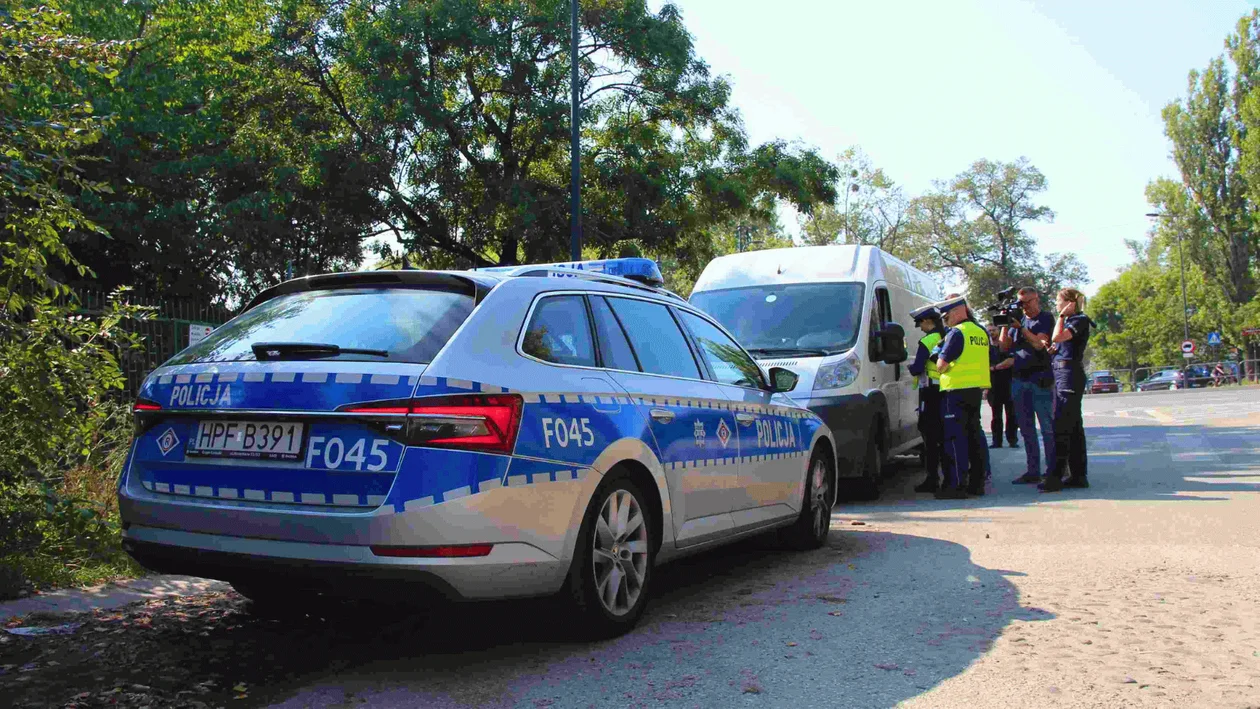 Łódzka policja przypomina kierowcom o zasadach bezpiecznej jazdy. Celem jest „wizja zero”. Co to oznacza?