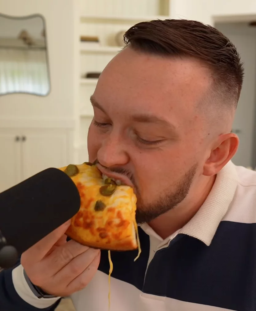 Książulo sprzedaje pizzę w Żabce. Właścicielka Łódzkiej Bagiety zabrała głos: "Szanujmy swoją pracę"