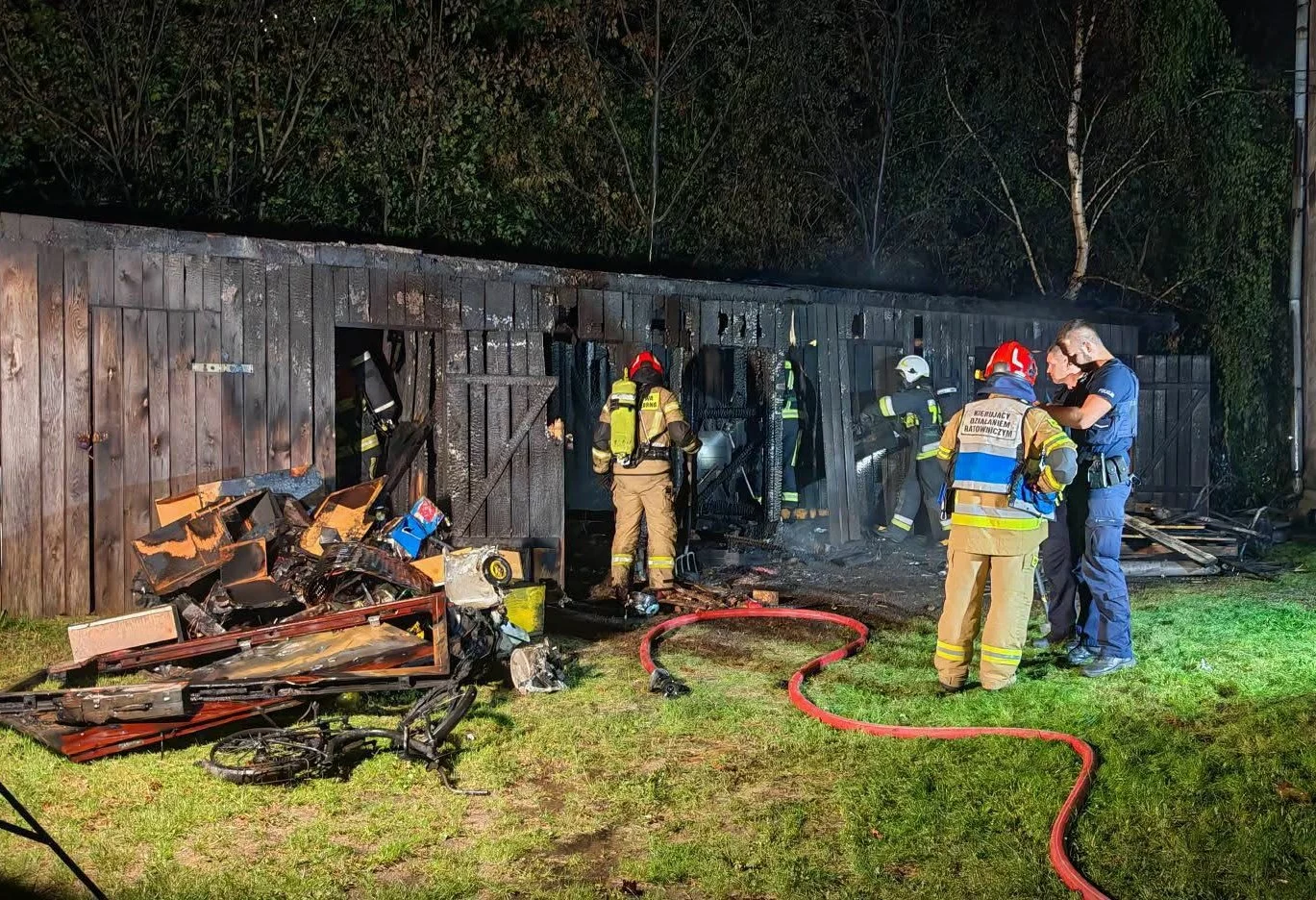 Tragiczny pożar w woj. łódzkim. Znaleziono zwęglone ciało