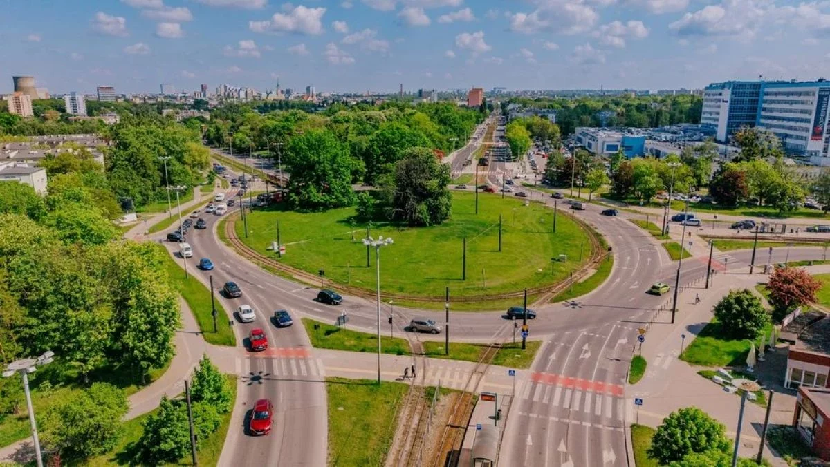 Kolejny cios dla kierowców na Górnej. Tym razem chodzi o jedno z najważniejszych rond w mieście