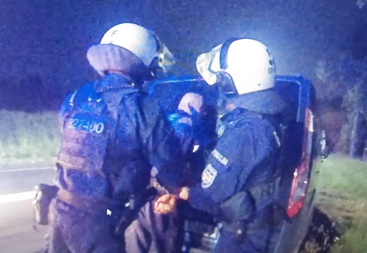 Ustawka kiboli przy autostradzie A1. Policja musiała interweniować [FILM]