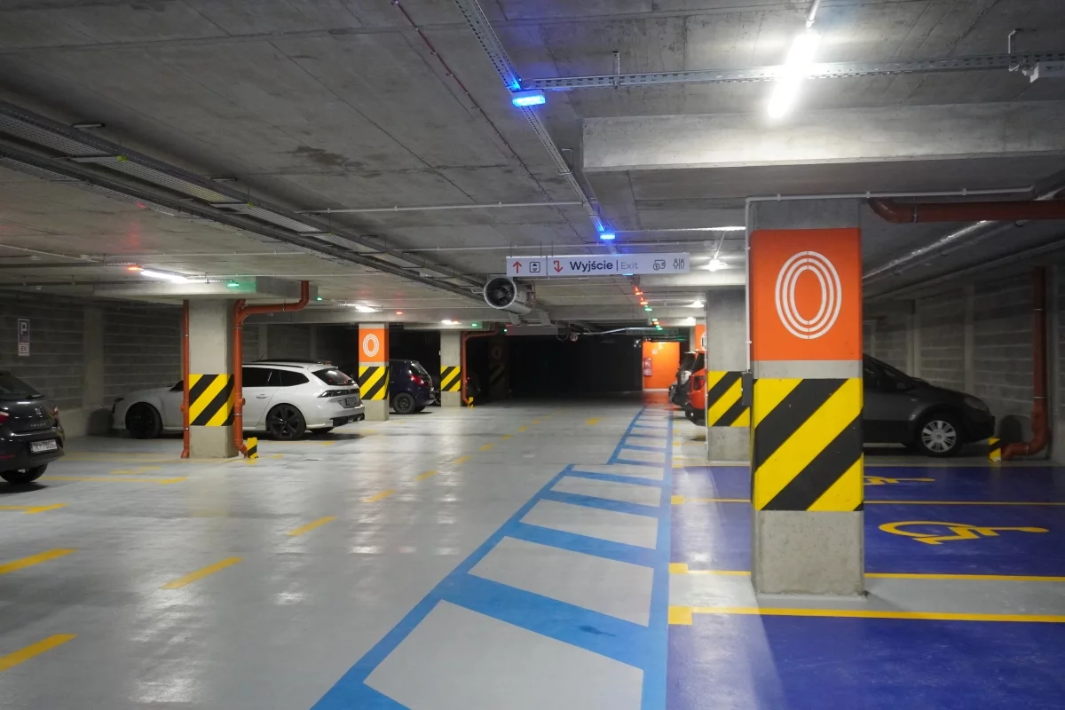 Nowy parking wielopoziomowy w centrum miasta. Pierwszy tydzień postoju za darmo [FOTO]