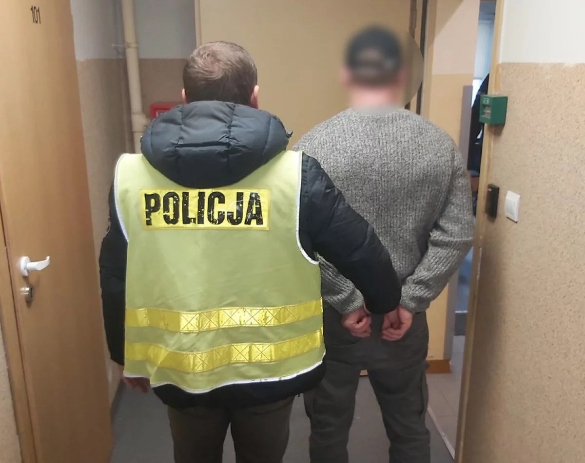 Cios w narkotykowy biznes. Policja zabezpieczyła blisko kilogram nielegalnych substancji