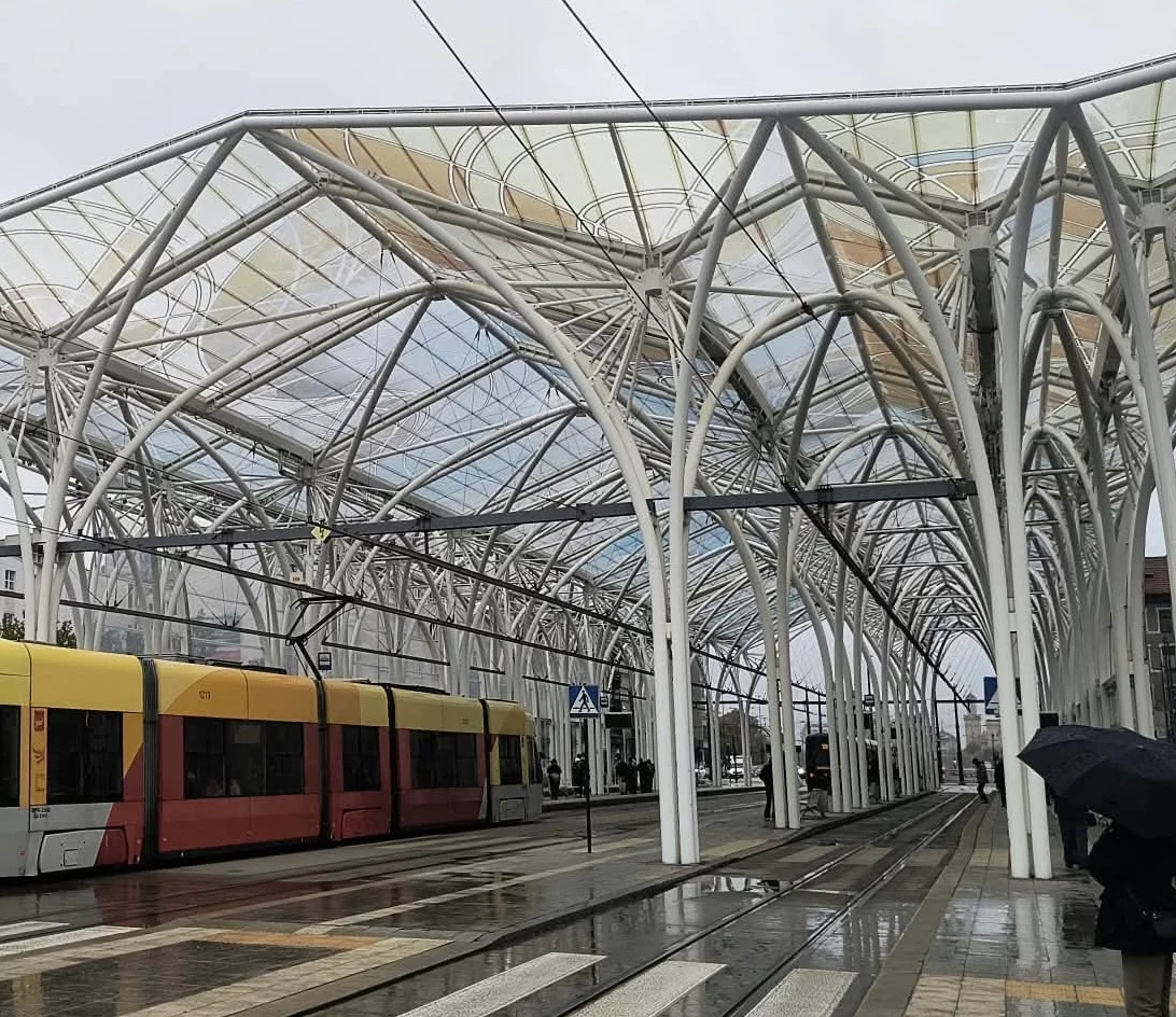 "Fotoradar" dla tramwajów w Łodzi zniknął ze Stajni Jednorożców. MPK wyjaśnia, co się z nim stało