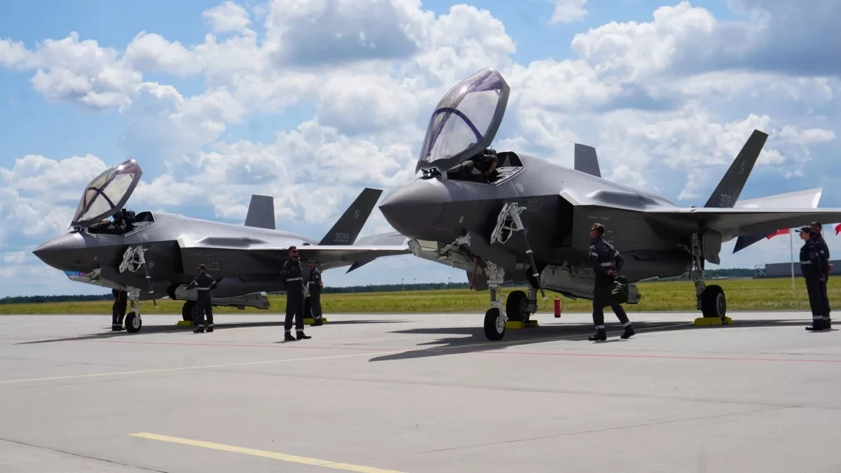Kolejny myśliwiec F-35 w Łasku. To pierwsza taka maszyna z europejskiej fabryki